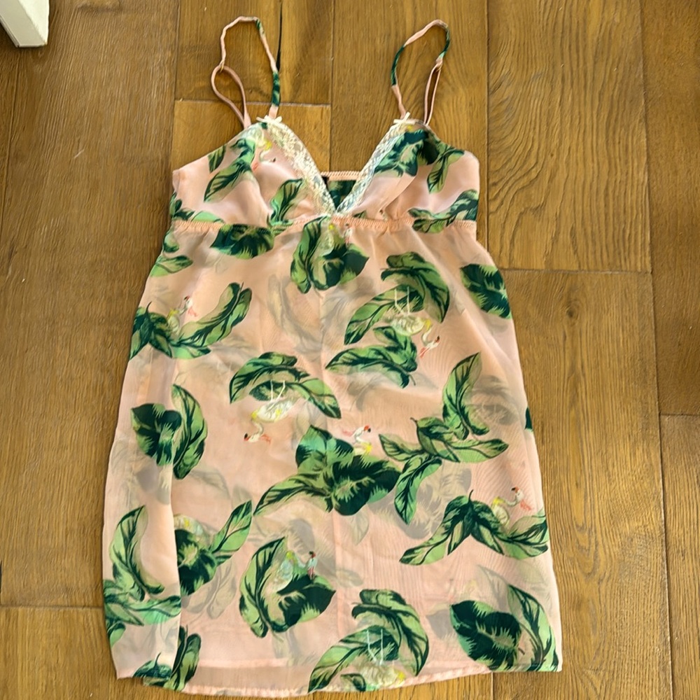 The Webster Miami at target flamingo tropical nightie Size M